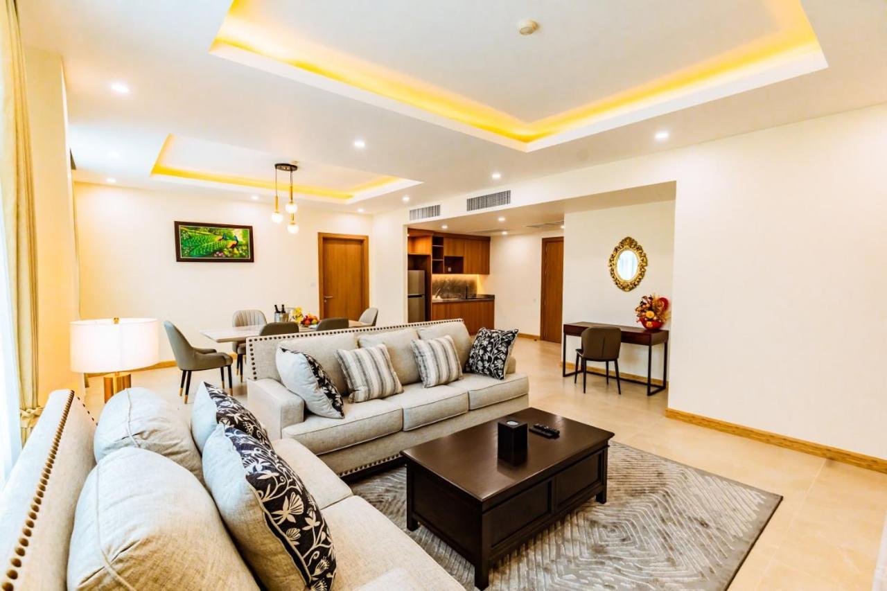 Bavet Dynasty Casino Hotel מראה חיצוני תמונה