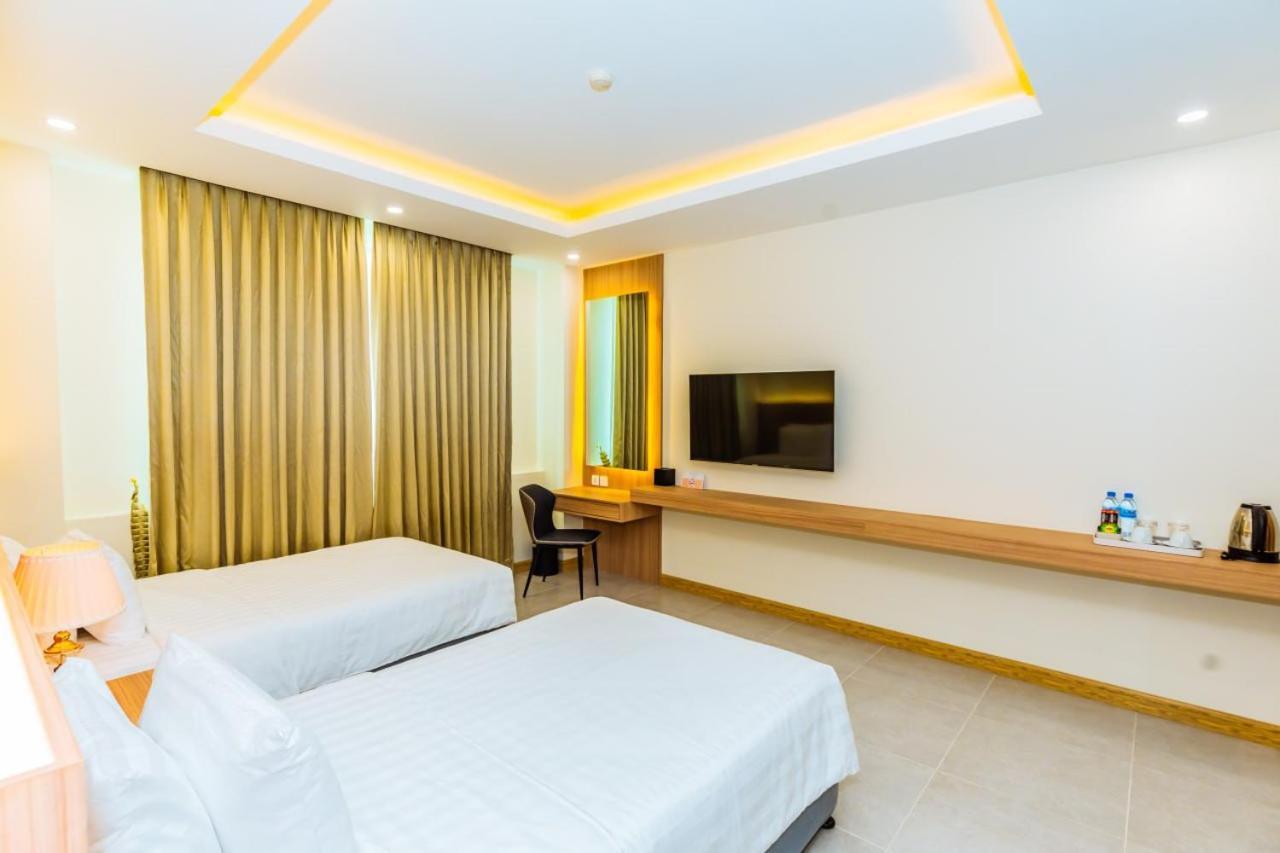 Bavet Dynasty Casino Hotel מראה חיצוני תמונה