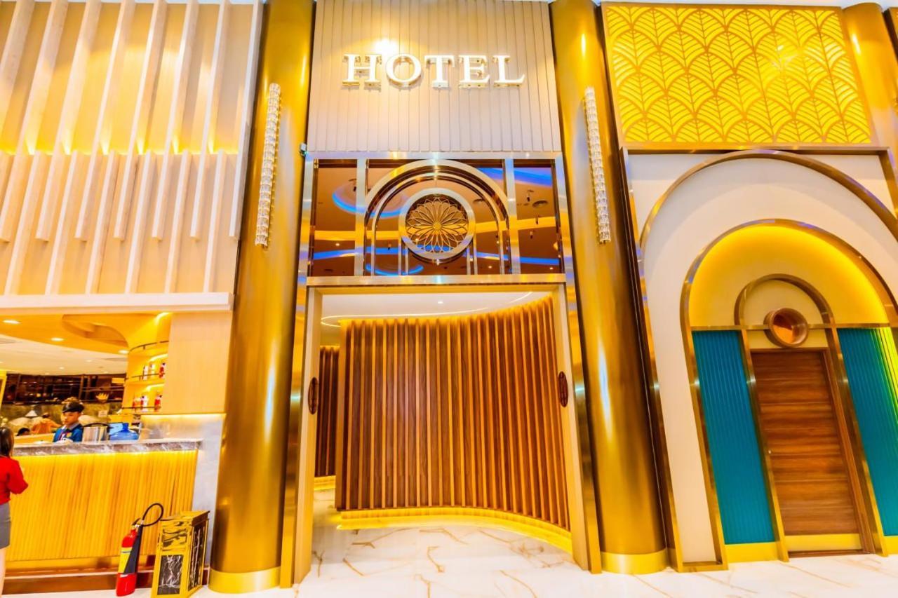Bavet Dynasty Casino Hotel מראה חיצוני תמונה