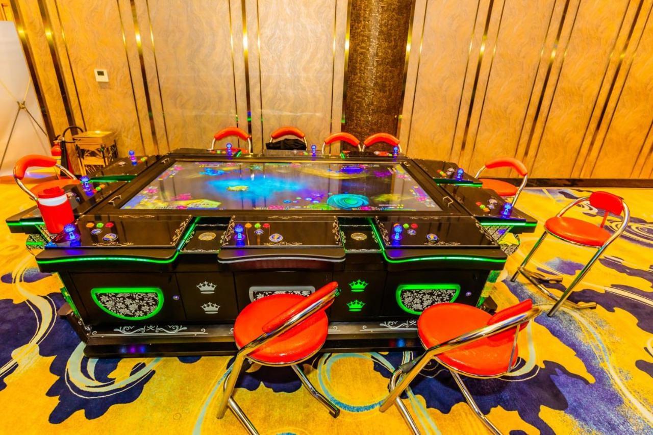 Bavet Dynasty Casino Hotel מראה חיצוני תמונה