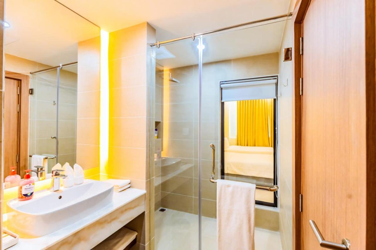 Bavet Dynasty Casino Hotel מראה חיצוני תמונה